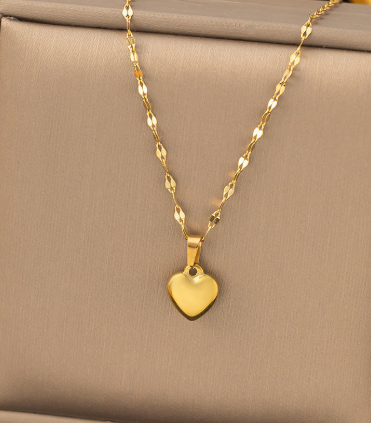 Ensemble collier bracelet et boucles d'oreilles